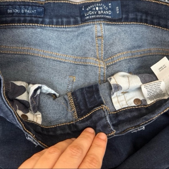 Lucky brand Brooke straight dark wash women’s 6 28 jeans - Picture 4 of 6